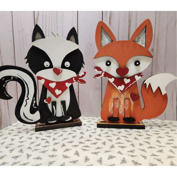 Creative Critters Skunk and Fox